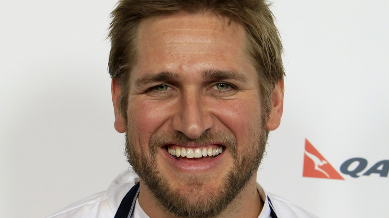 headshot of Curtis Stone