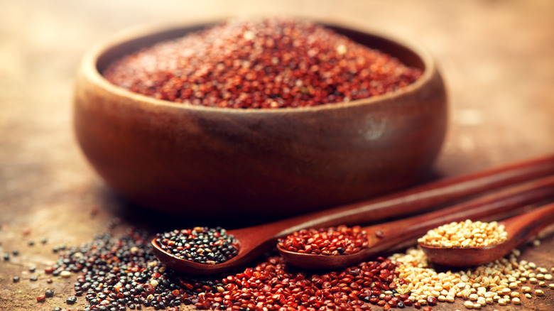Quinoa grains in a bowl