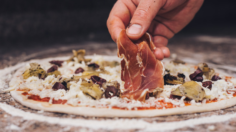 parma ham on a pizza
