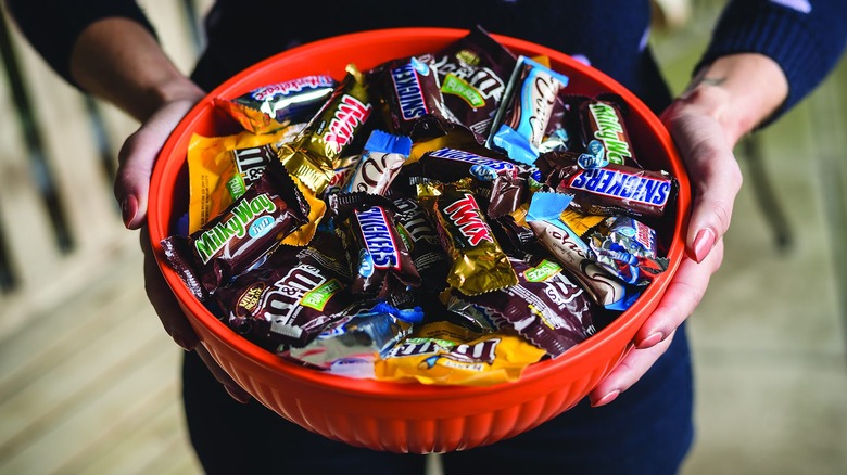 Fake Candy Set Faux Halloween Black Orange Wrapped Taffy Candies