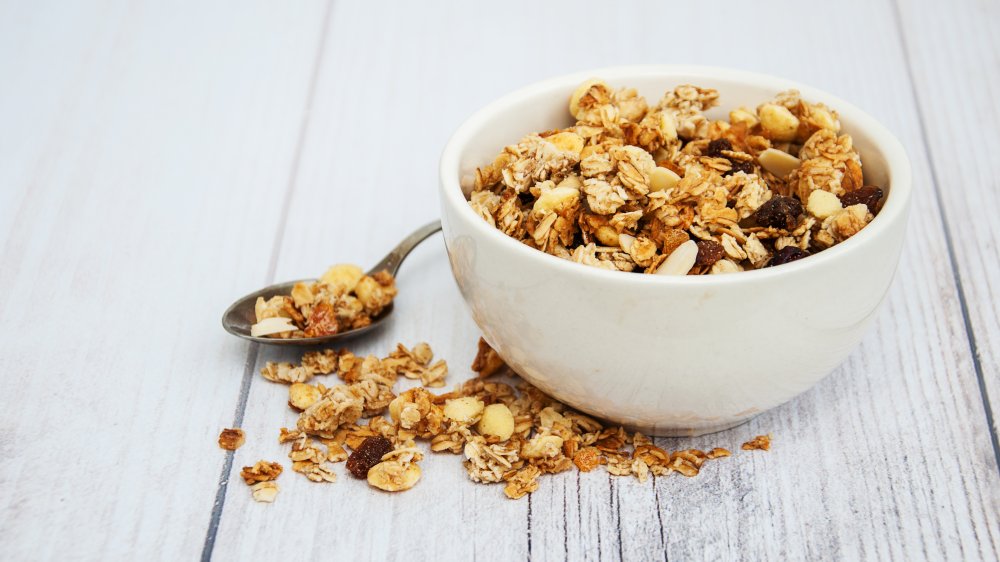 A bowl of granola