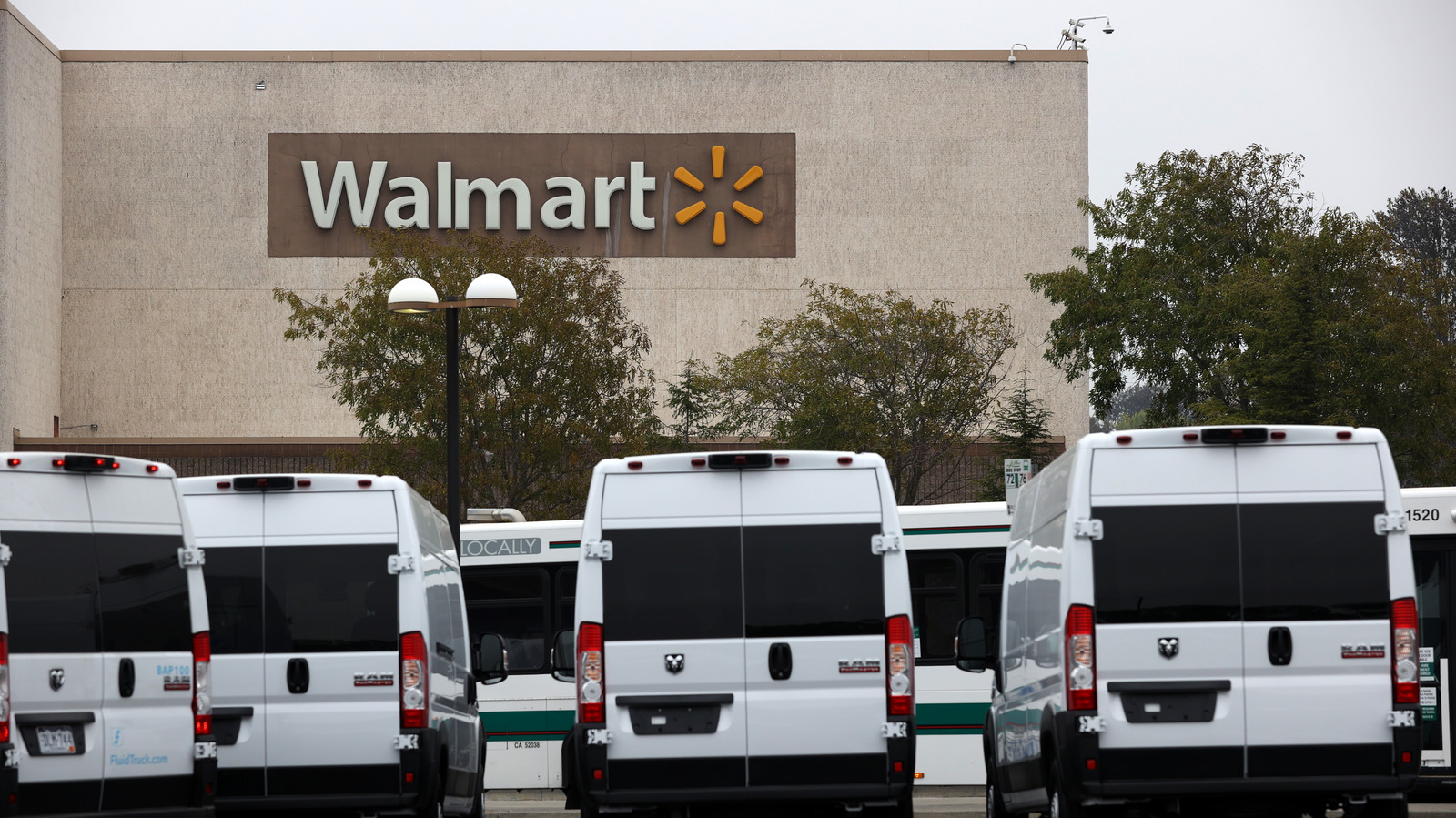 Read This Before Making Your First Walmart Grocery Delivery Order