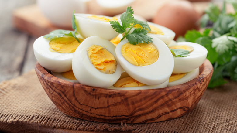 Boiled eggs with parsley