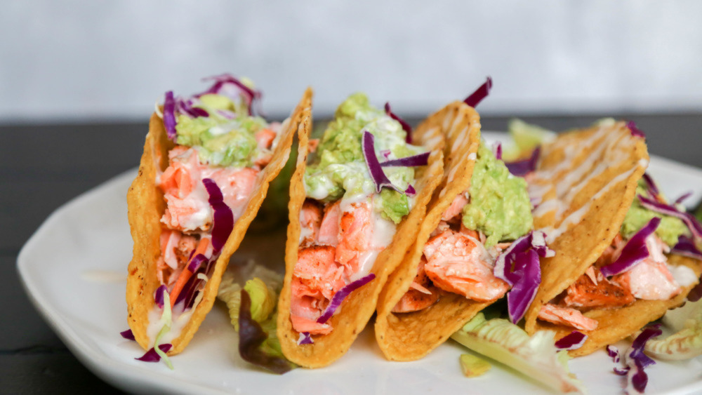 Four hard shelled fish tacos 