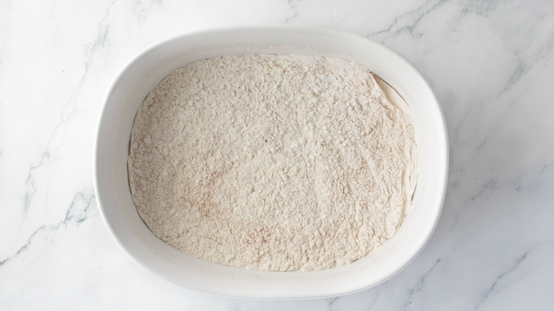 Flour mixture in bowl
