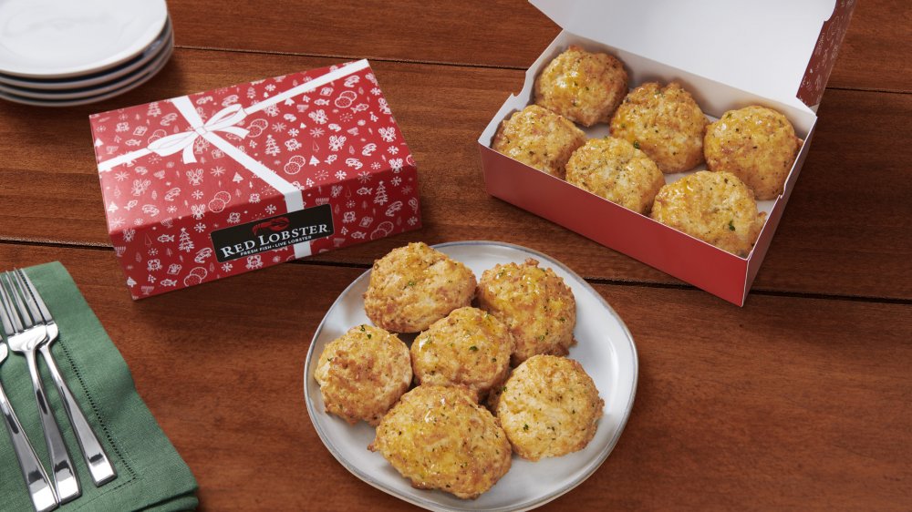 Red Lobster holiday gift boxes and biscuits