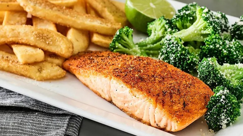 Red Robin grilled blackened salmon