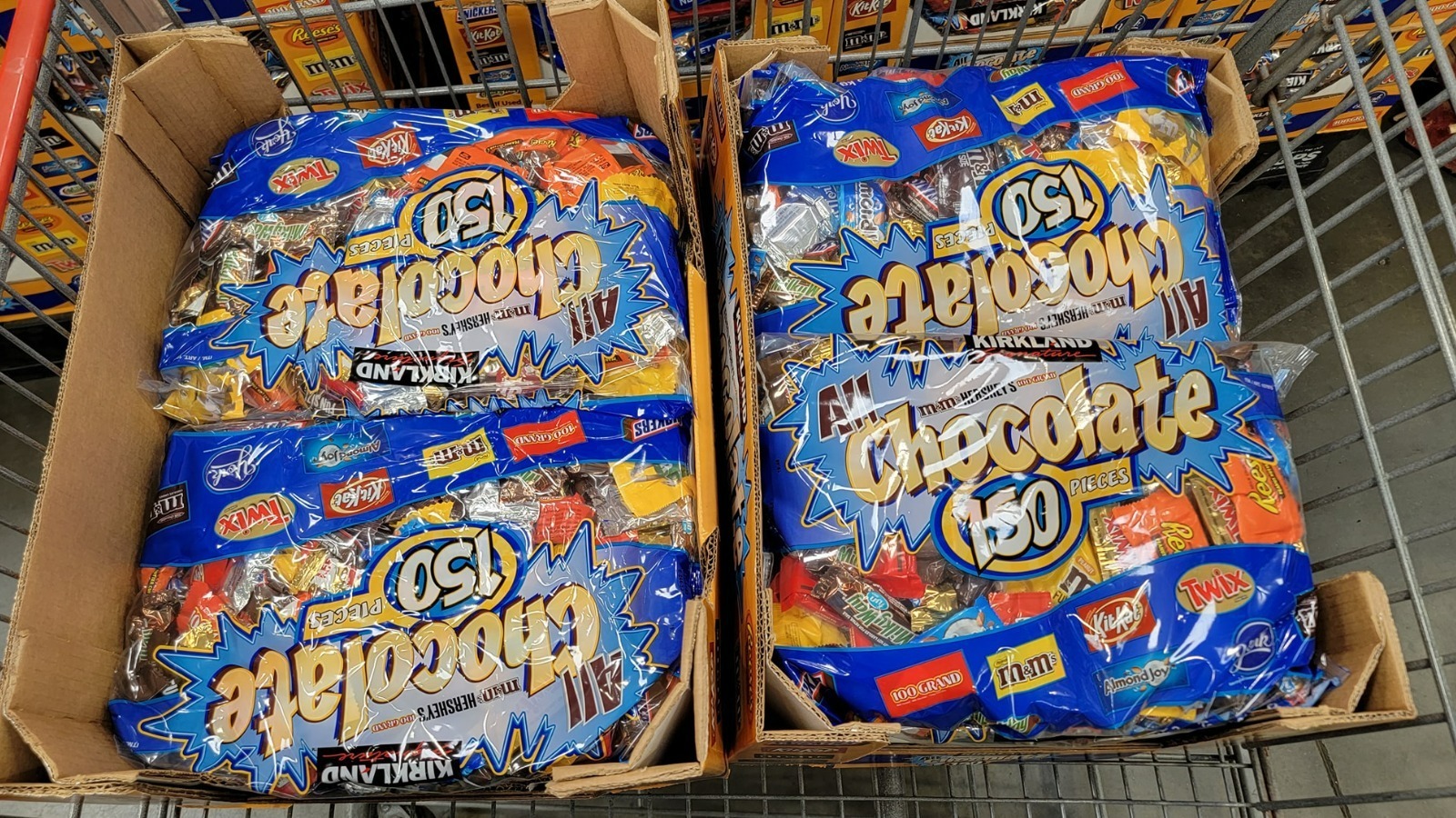 Reddit Asks What's Actually Inside Those Giant Bags Of Costco Halloween  Candy