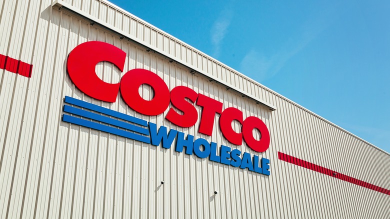 Costco storefront 