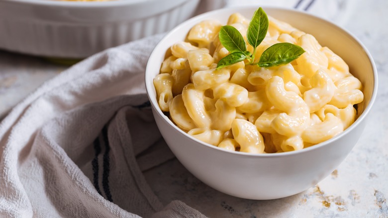 bowl of mac and cheese