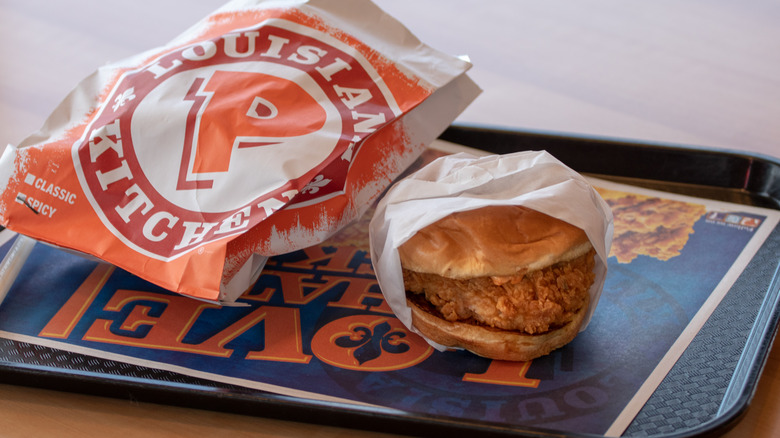 Popeyes chicken sandwich