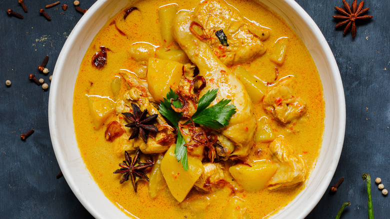 Top down yellow chicken curry
