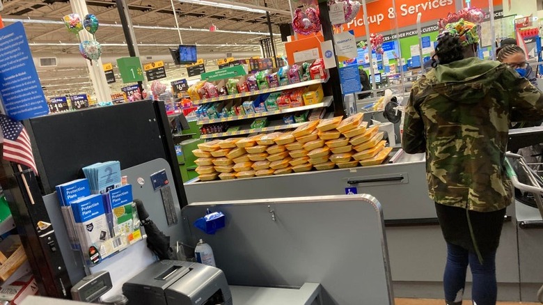 customer buying Walmart chicken breasts