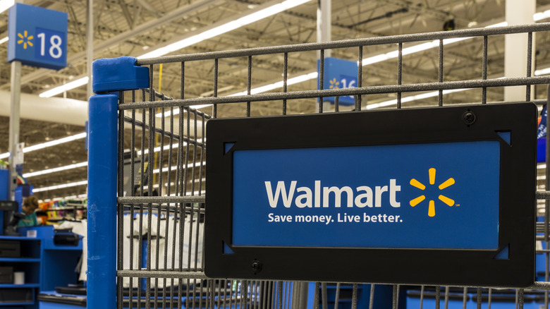 Walmart shopping cart and checkout