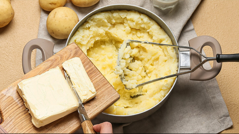 Mashed potatoes and butter