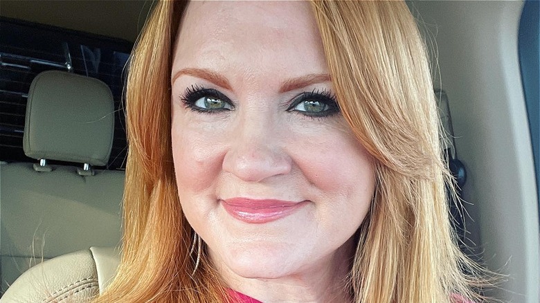 Ree Drummond car selfie