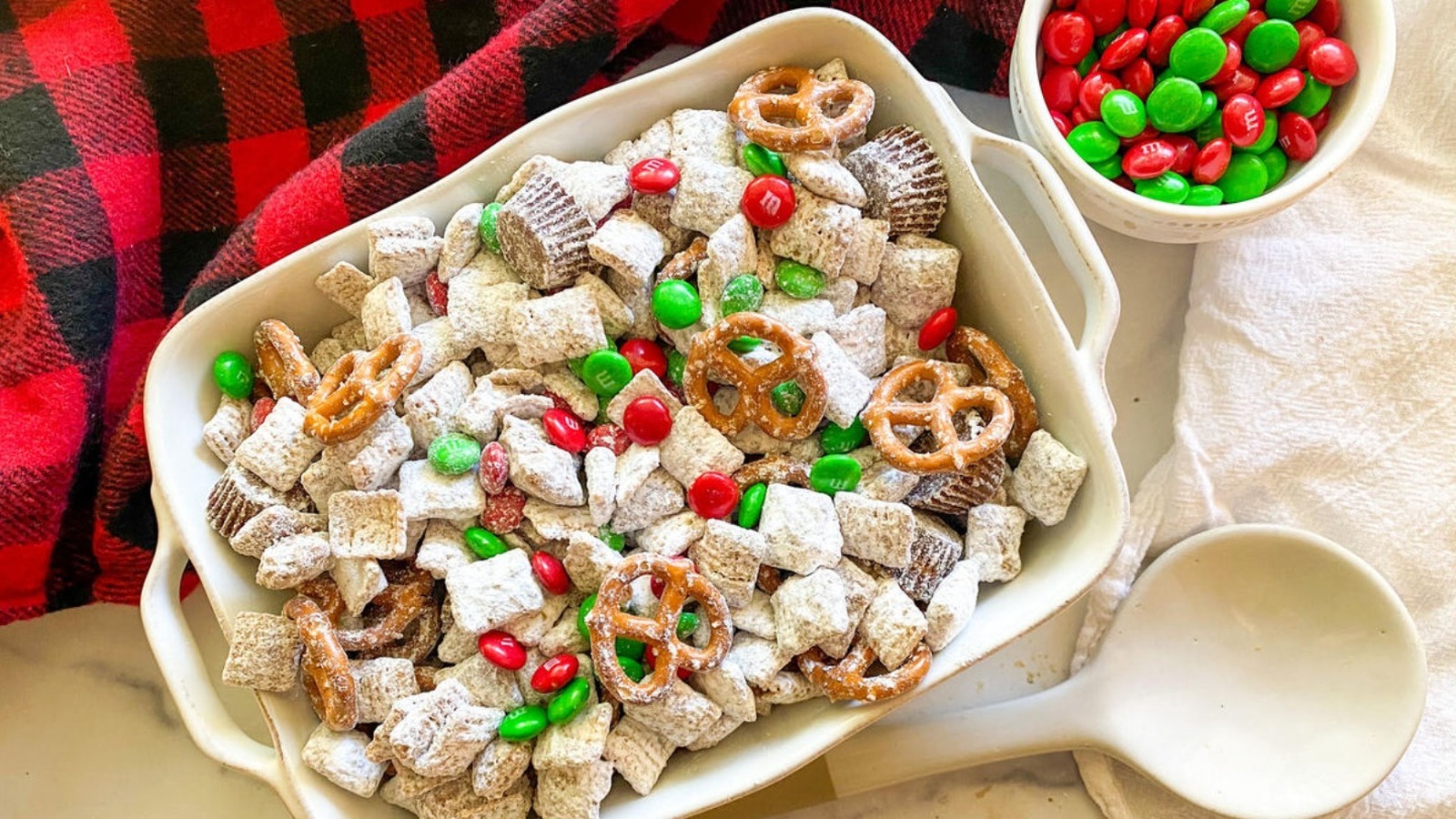 Reindeer Chex Mix