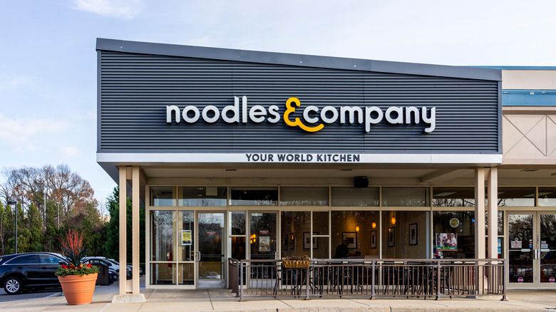 Noodles & Company restaurant front