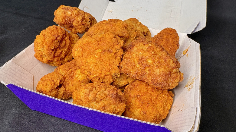 Taco Bell Diablo Dusted Crispy Chicken Nuggets in a carton