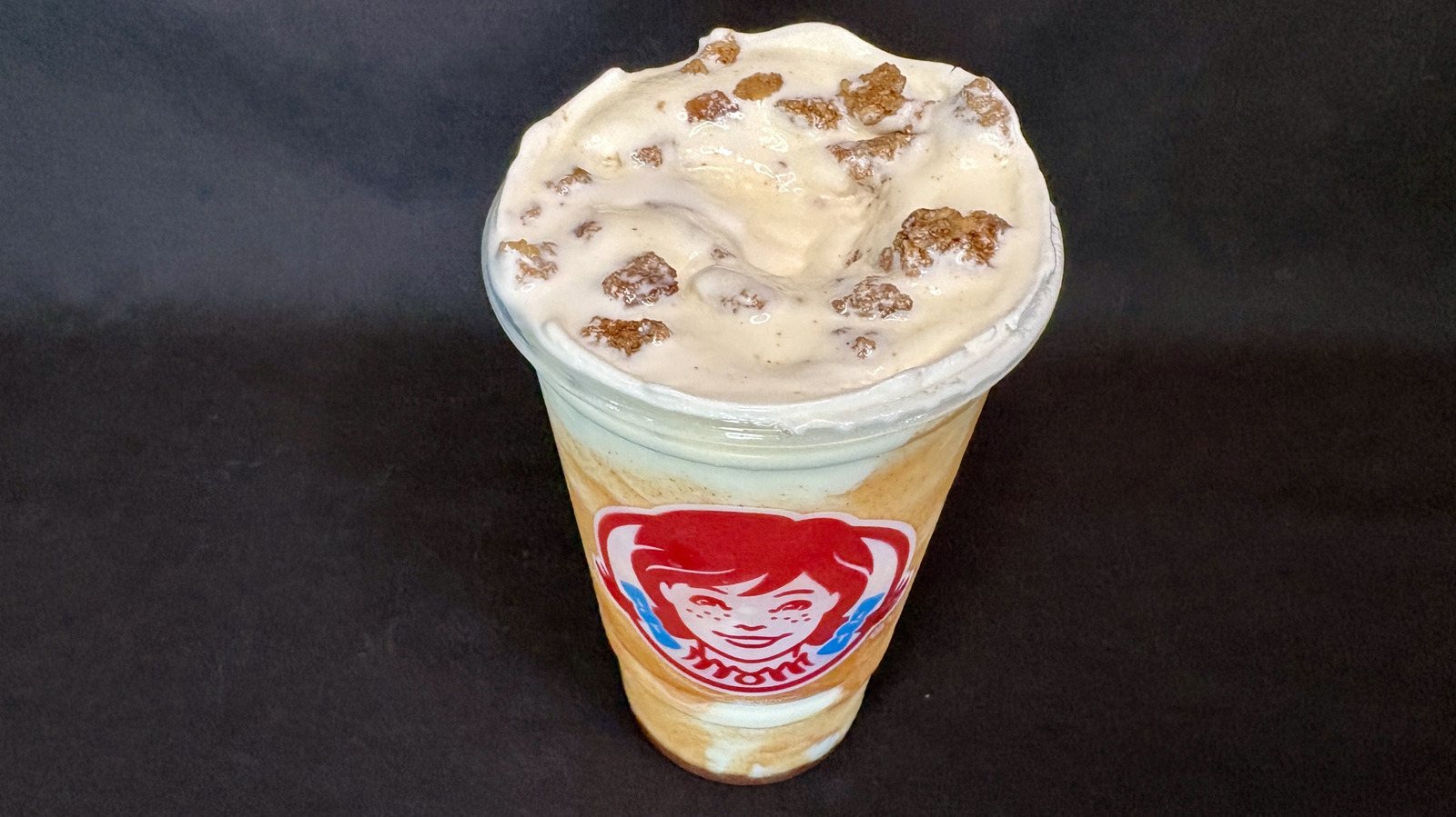 <a href="https://www.mashed.com/2229394/wendys-apple-crumble-frosty-review/" target="_blank">Review: Wendy’s New Seasonal Frosty Will Make You Want To Throw On Your Favorite Flannel … Even If Its Still 90 Degrees Out</a>