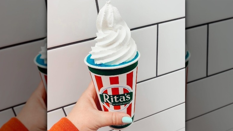   Blå hindbær Rita's Italian Ice