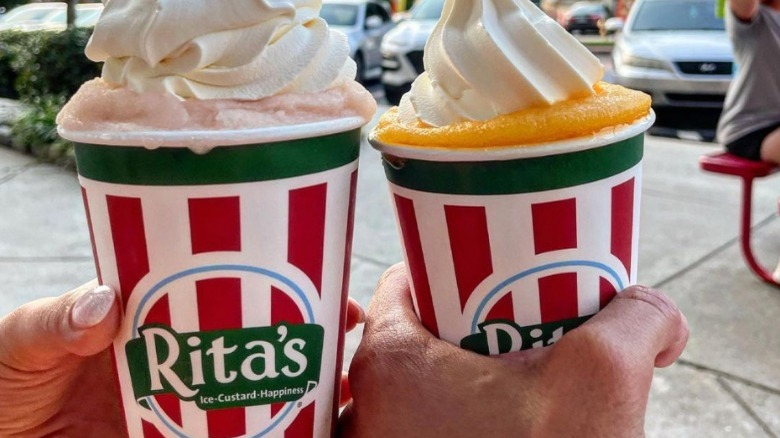   Gvajavos pasifloros vaisius Rita's Italian Ice