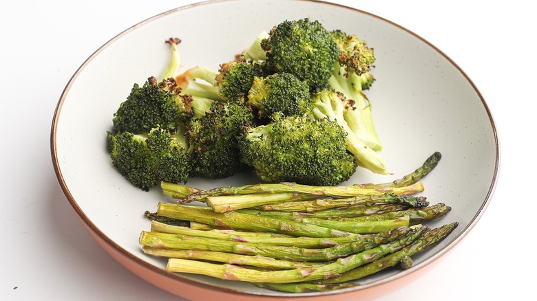 broccoli and asparagus on plate
