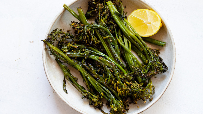 cooked broccolini with lemon