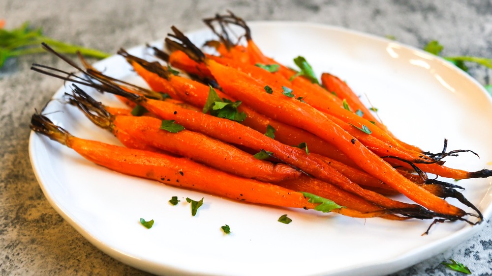 close up of roasted carrots