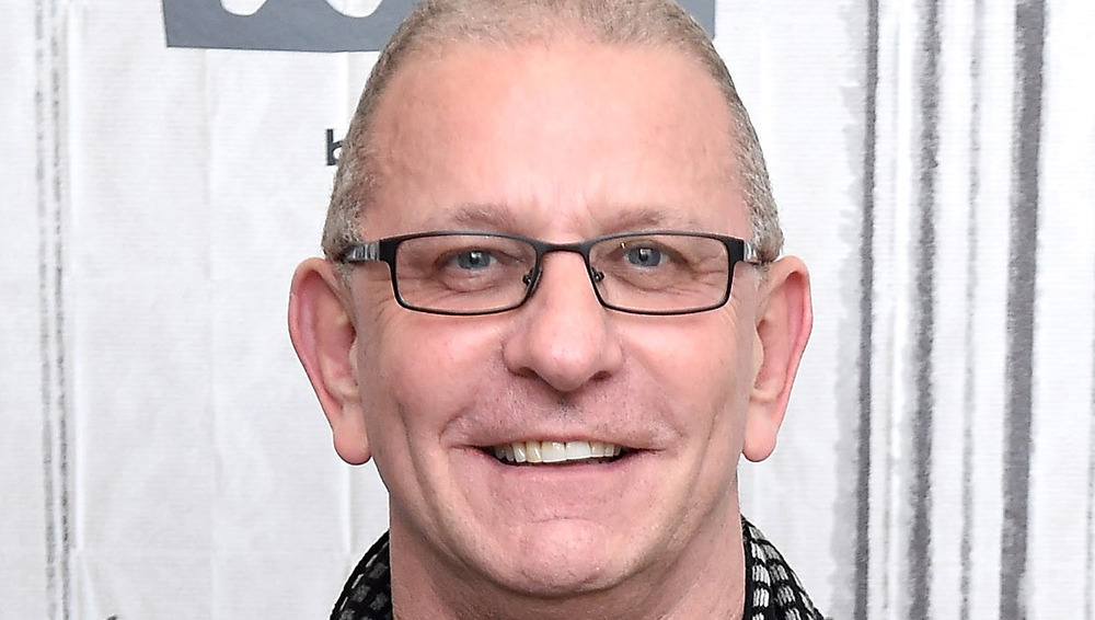 Robert Irvine wearing scarf