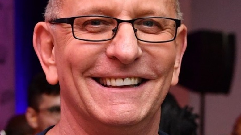Robert Irvine with wide smile