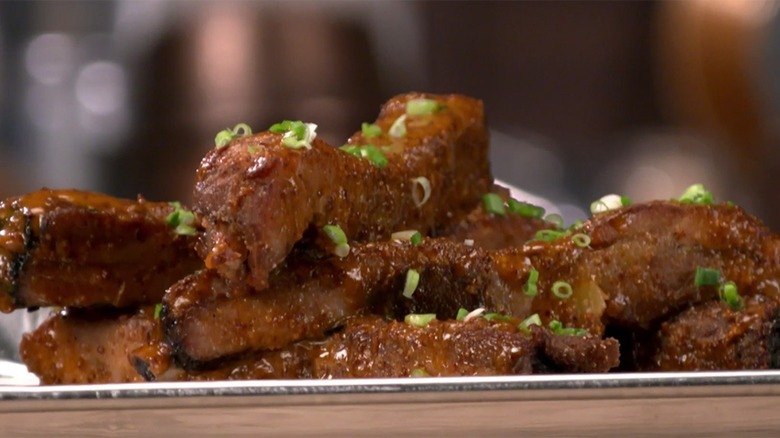 Robert Irvine's crispy fried ribs 