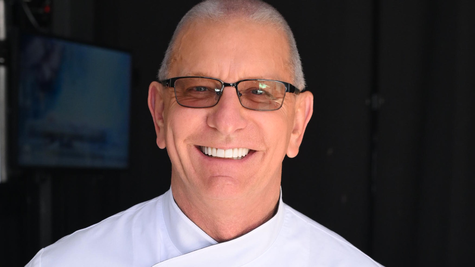 Robert Irvine's New Show Takes Him To Normandy With WWII Vets - Exclusive