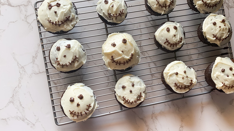 halloween cupcakes on rack