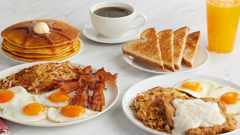 Country Kitchen breakfast menu