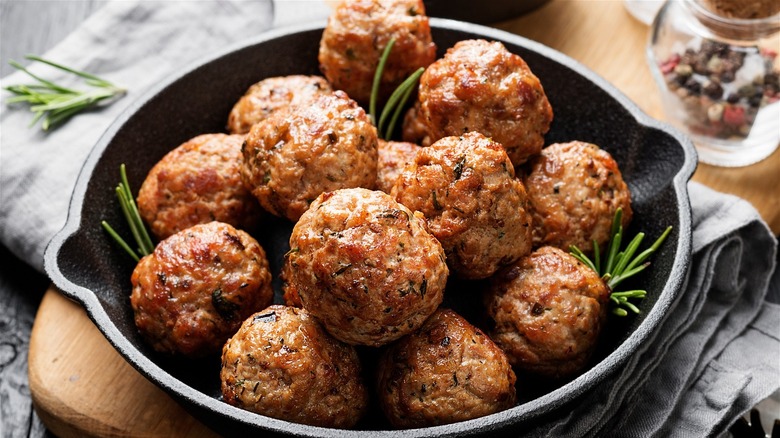 meatballs in cast iron