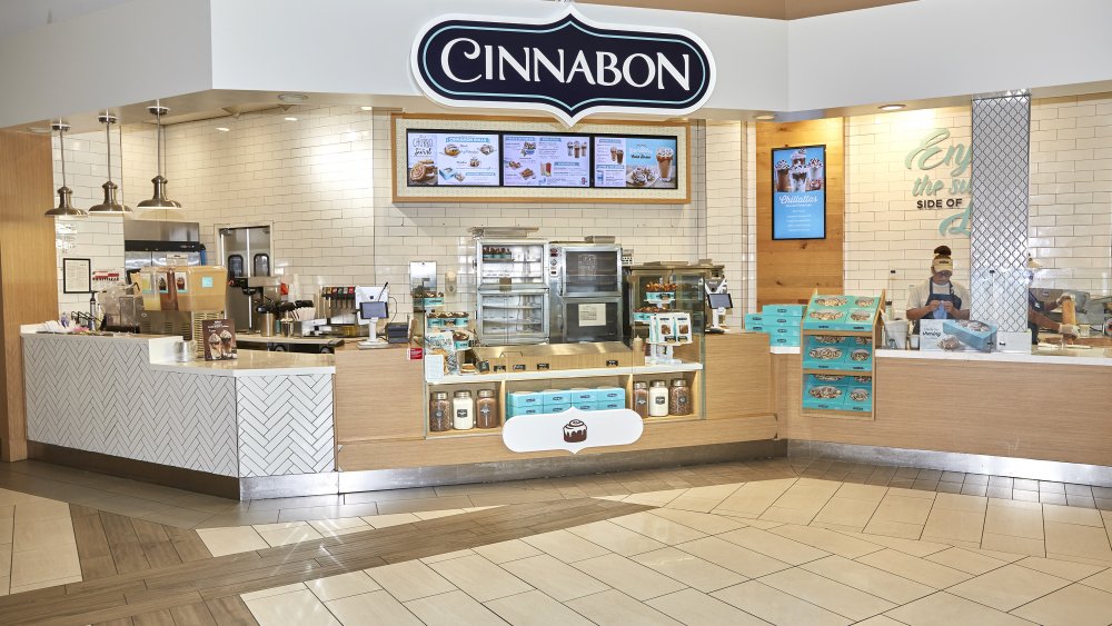 Cinnabon bakery in mall