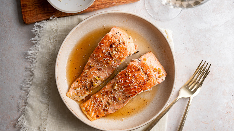seared salmon in sesame sauce