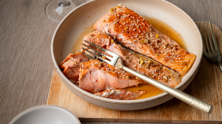 seared salmon in sesame sauce