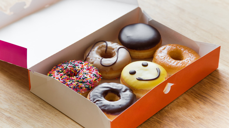Box of six Dunkin' donuts