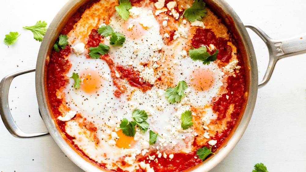 finished shakshuka recipe