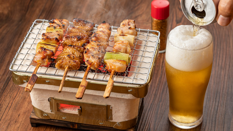 shichirin grilled yakitori with beer