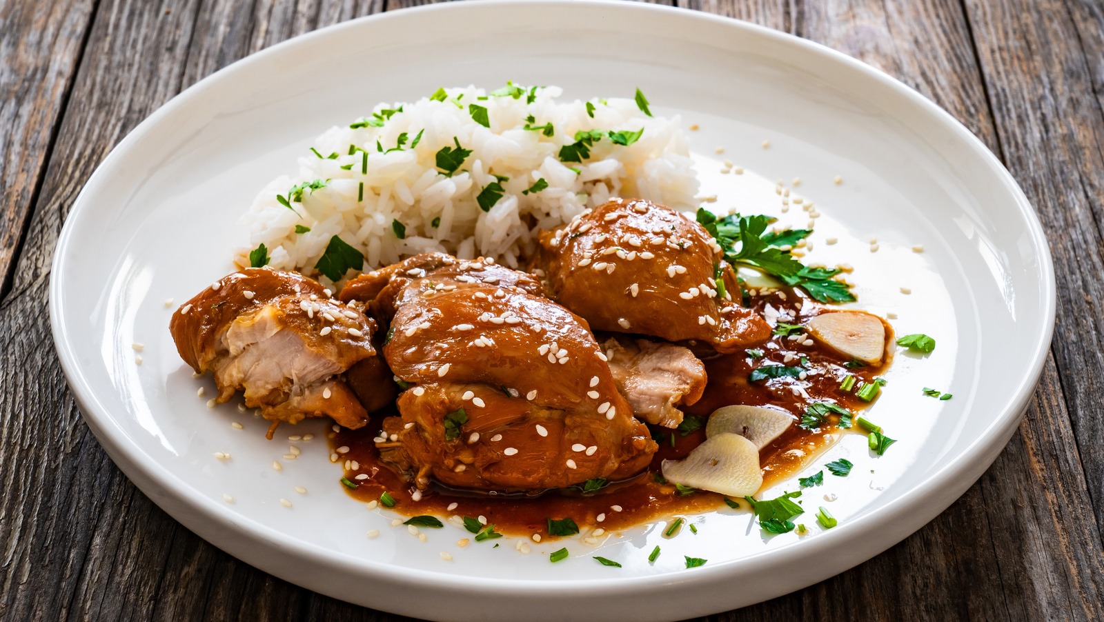 Shoyu Chicken Is The Hawaiian Dish You Should Know About