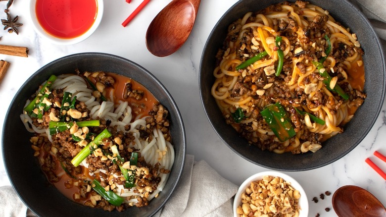 dan dan noodles in bowls