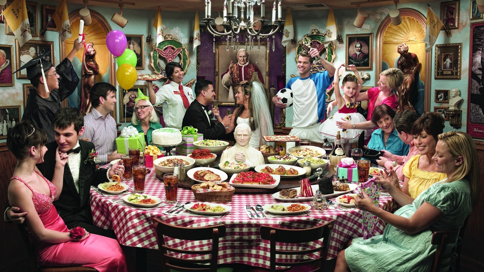 Signs Buca Di Beppo Won't Be Around Much Longer