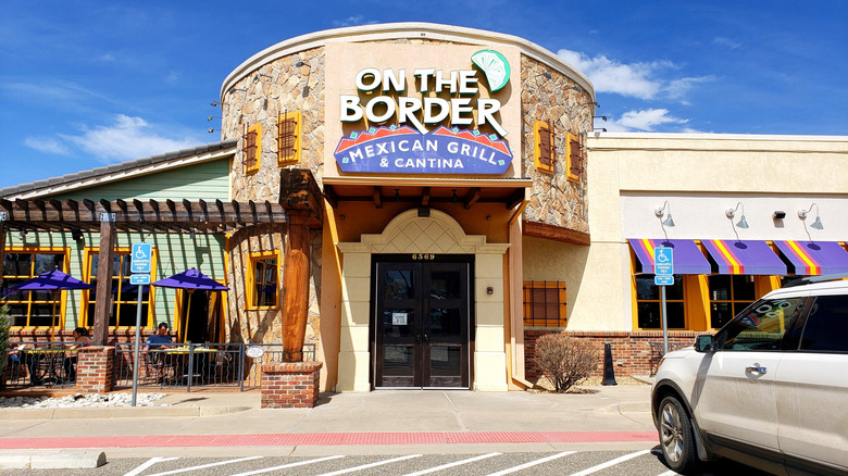 On The Border storefront during daytime