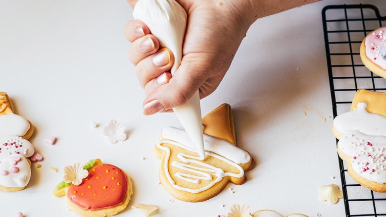 Skip The Freehand Decorating - Use A Cookie Projector Like A Pro