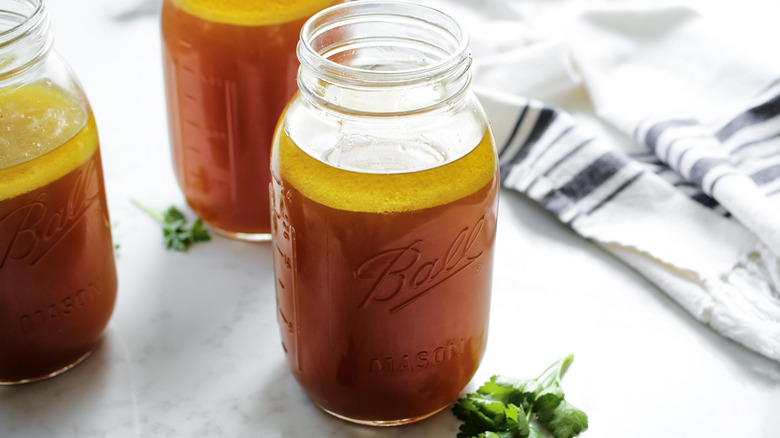 beef stock in mason jar