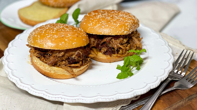 Pulled pork sandwiches on plate