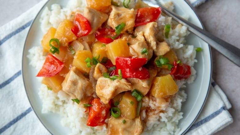 chicken and peppers over rice